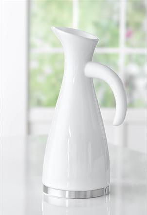porcelain carafe